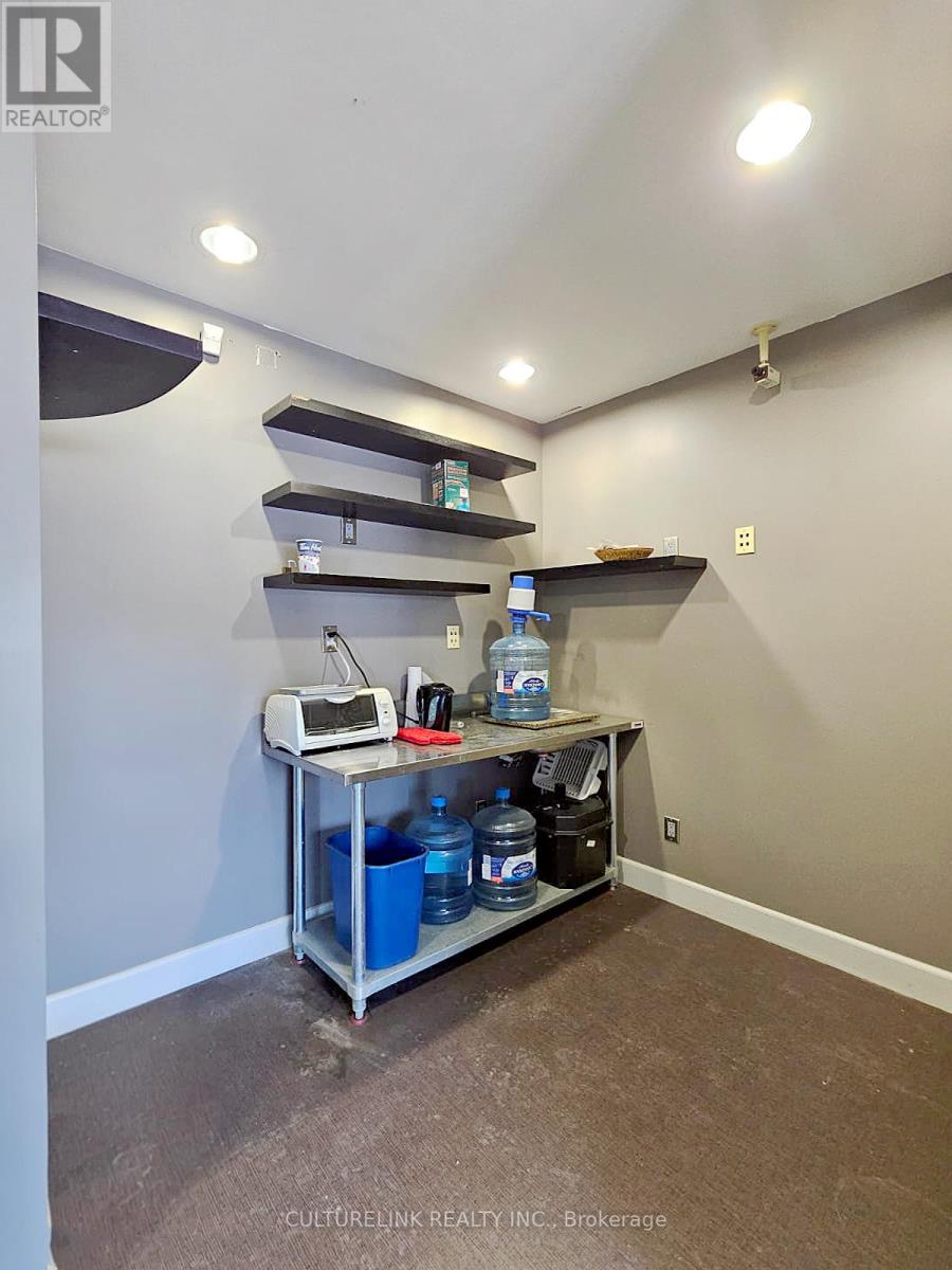 31 & 32 - 501 Passmore Avenue, Toronto, Ontario  M1V 5G4 - Photo 18 - E12876522