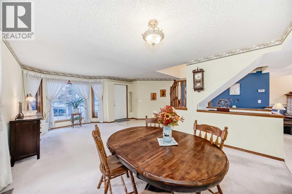 40 Harvest Glen Mews Ne, Calgary, Alberta  T3K 4C2 - Photo 17 - A2293070