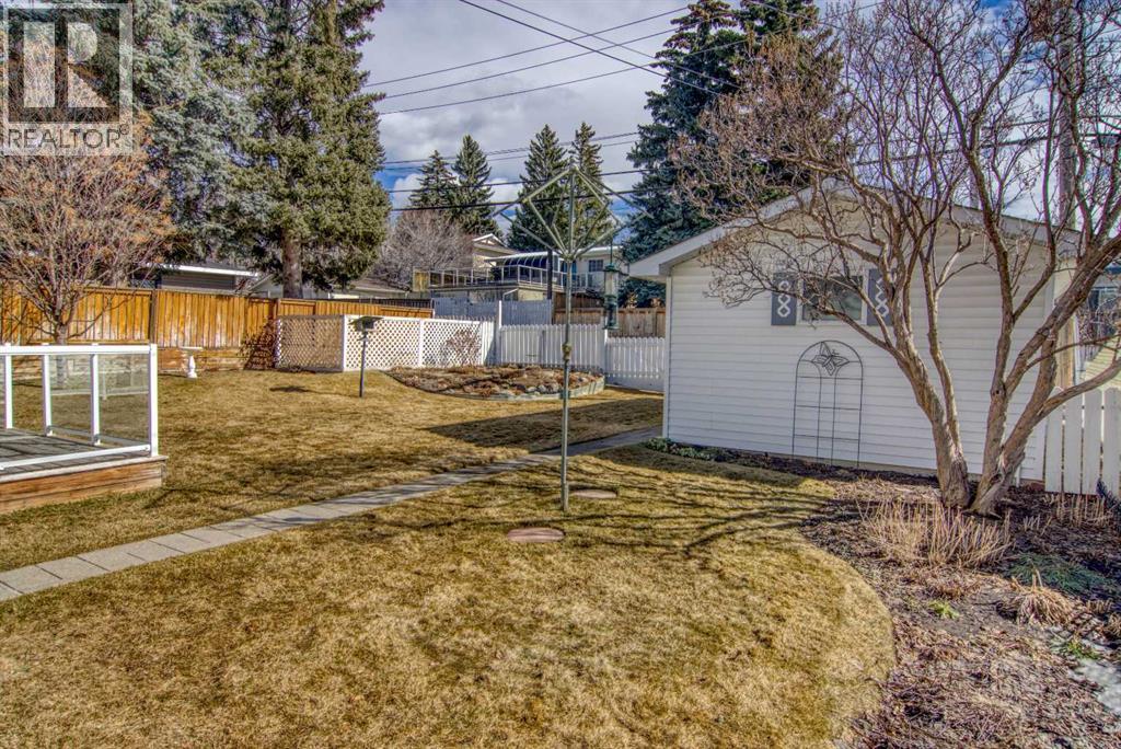 5820 Dalton Drive NW, Calgary, Alberta  T3A 1C6 - Photo 4 - A2294729