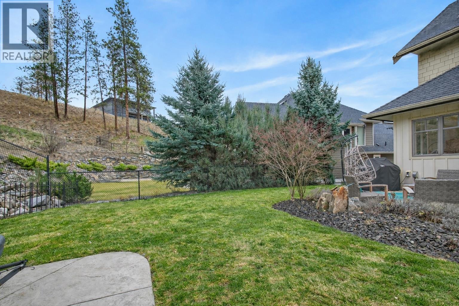 1996 Twin Ridge Court, Kelowna, British Columbia  V1V 2X8 - Photo 23 - 10379442