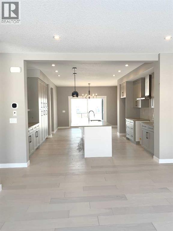 160 Crimson Ridge Place NW, Calgary, Alberta  T3L 0K4 - Photo 6 - A2276828