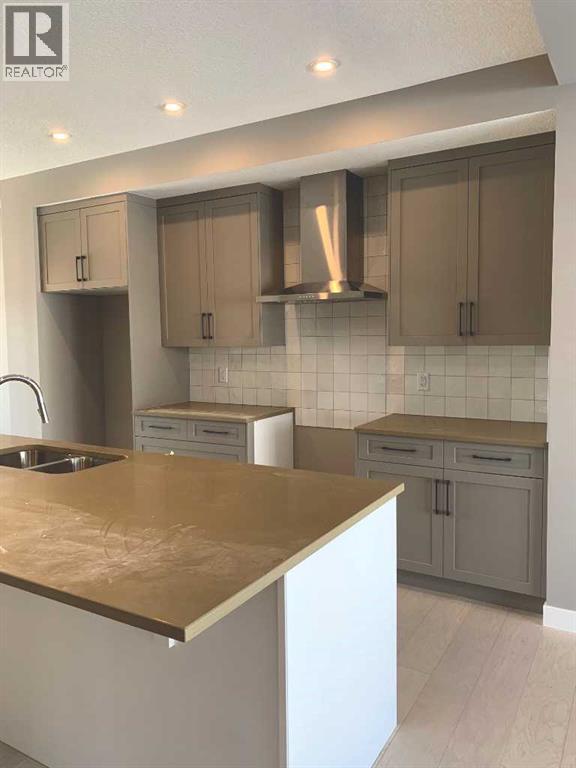 160 Crimson Ridge Place NW, Calgary, Alberta  T3L 0K4 - Photo 8 - A2276828