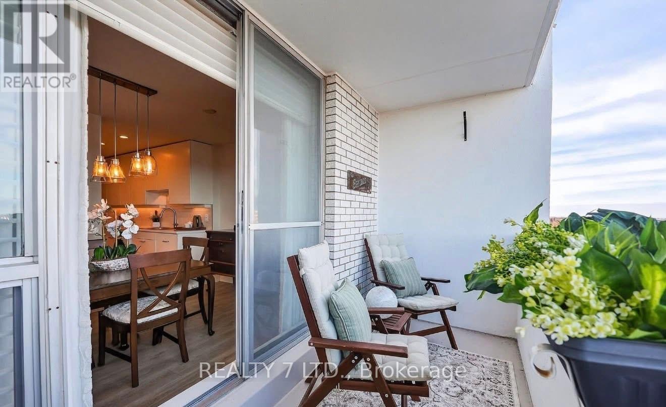 1107 - 15 Towering Heights Boulevard, St. Catharines, Ontario  L2T 3G7 - Photo 10 - X12900652