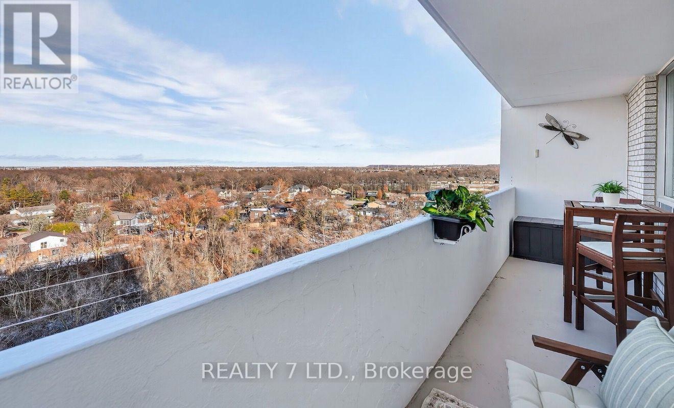 1107 - 15 Towering Heights Boulevard, St. Catharines, Ontario  L2T 3G7 - Photo 11 - X12900652