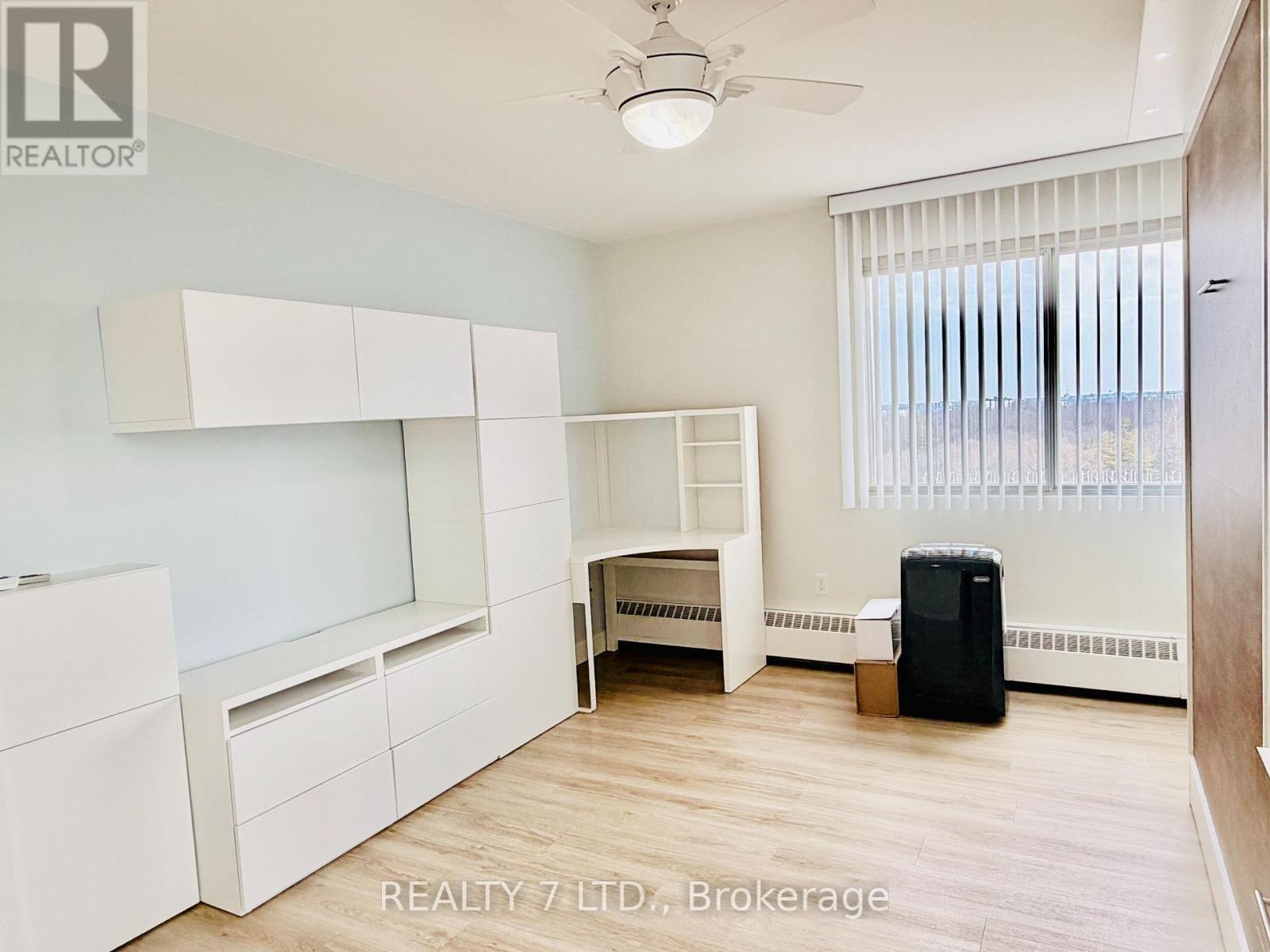 1107 - 15 Towering Heights Boulevard, St. Catharines, Ontario  L2T 3G7 - Photo 7 - X12900652