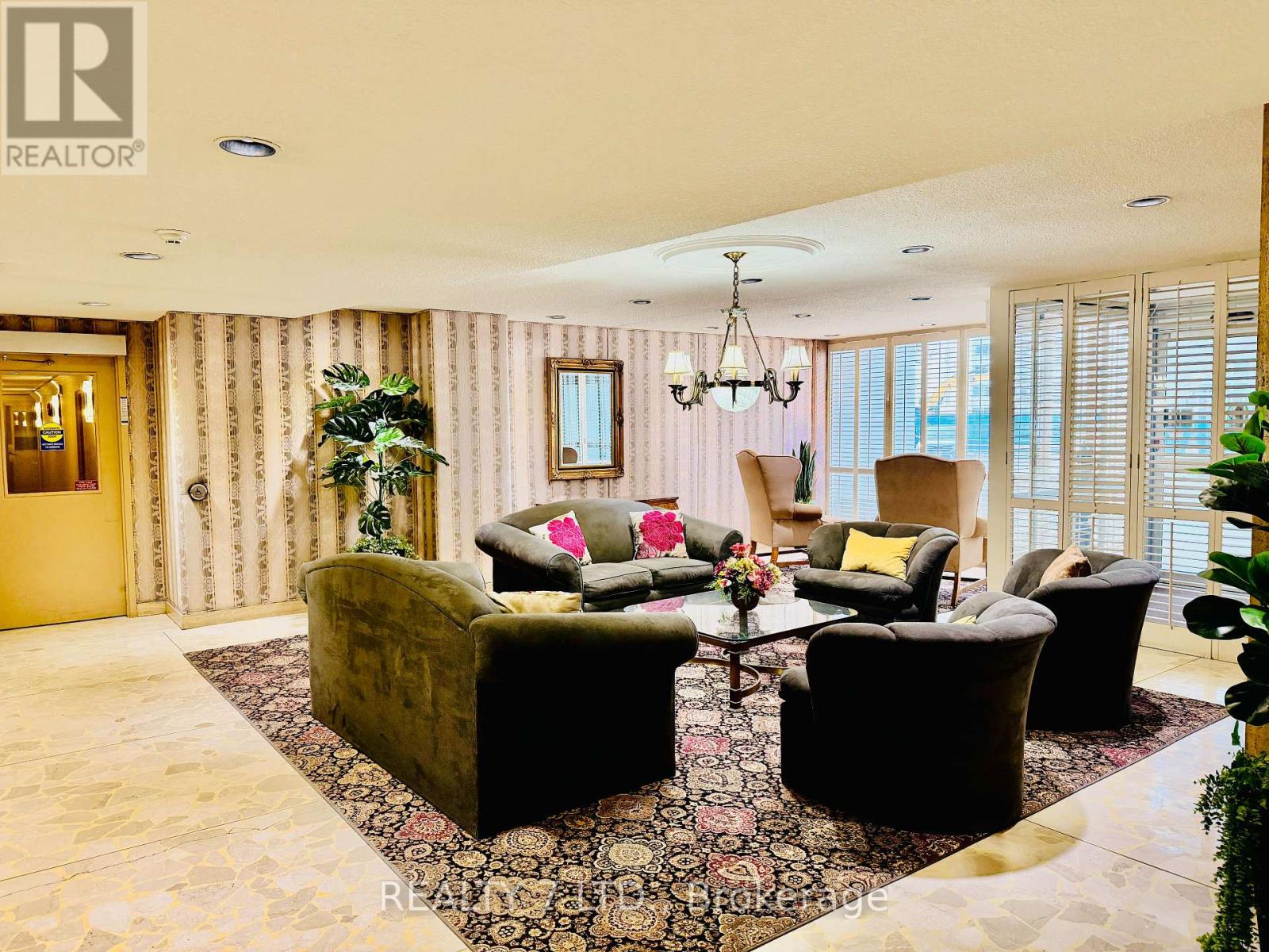 1107 - 15 Towering Heights Boulevard, St. Catharines, Ontario  L2T 3G7 - Photo 13 - X12900652