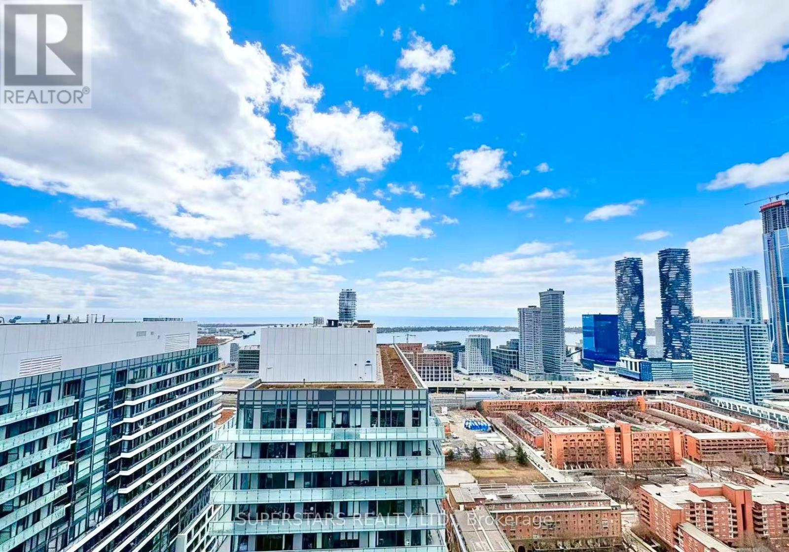 3909 - 180 Front Street E, Toronto, Ontario  M5A 0K9 - Photo 2 - C12903912