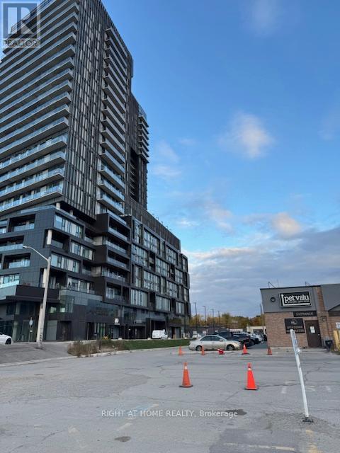 605 - 10 Graphophone Grove N, Toronto, Ontario  M6H 0E5 - Photo 2 - W12906926