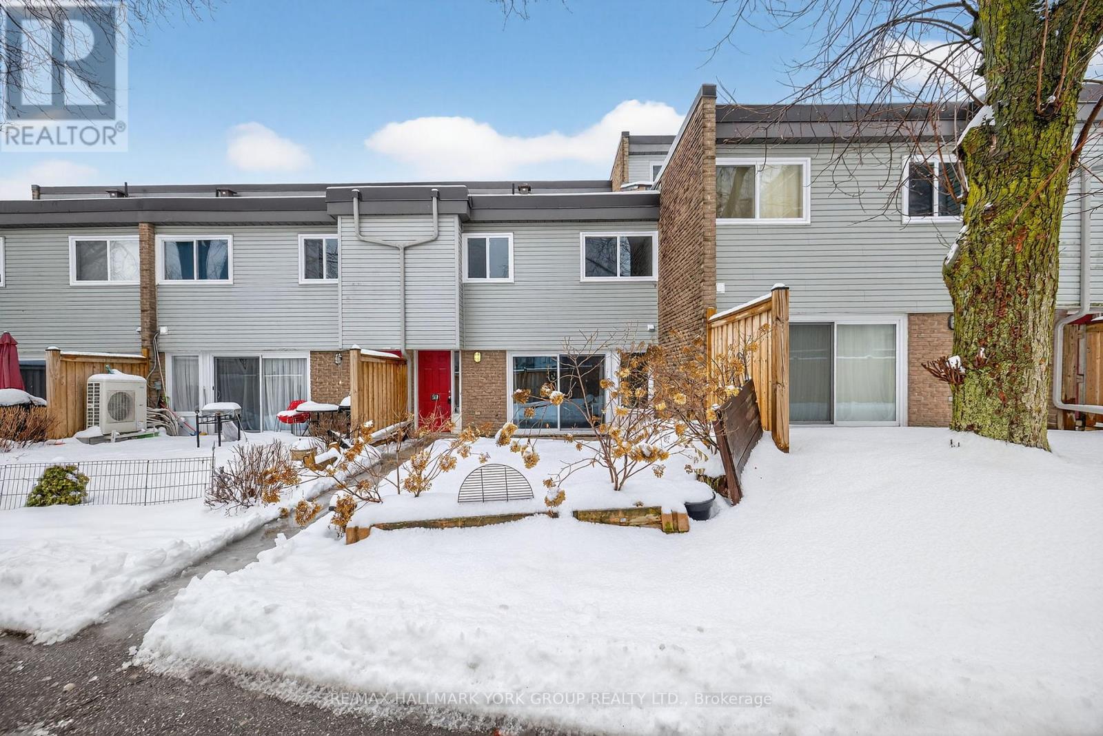 33 - 169 Milestone Crescent, Aurora, Ontario  L4G 3M2 - Photo 4 - N12680022