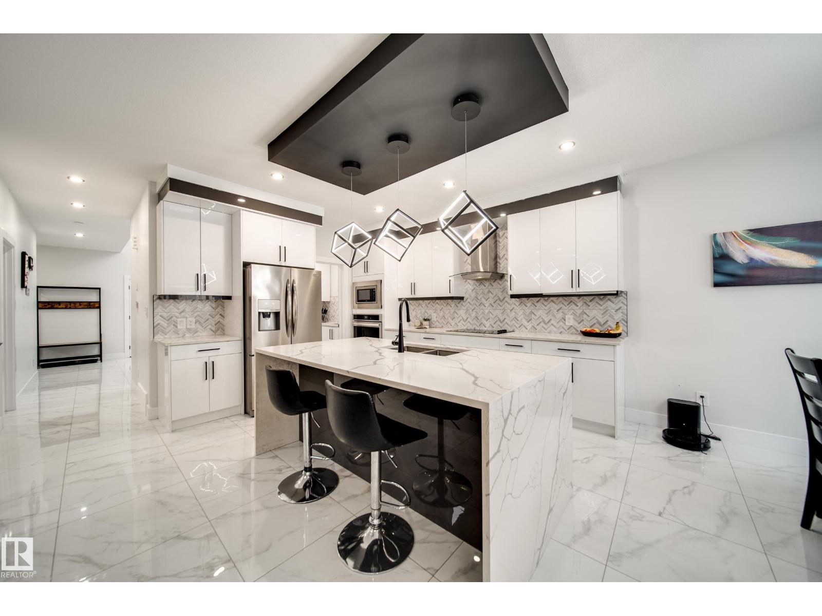 6903 173 Av Nw, Edmonton, Alberta  T5Z 0W4 - Photo 2 - E4478591