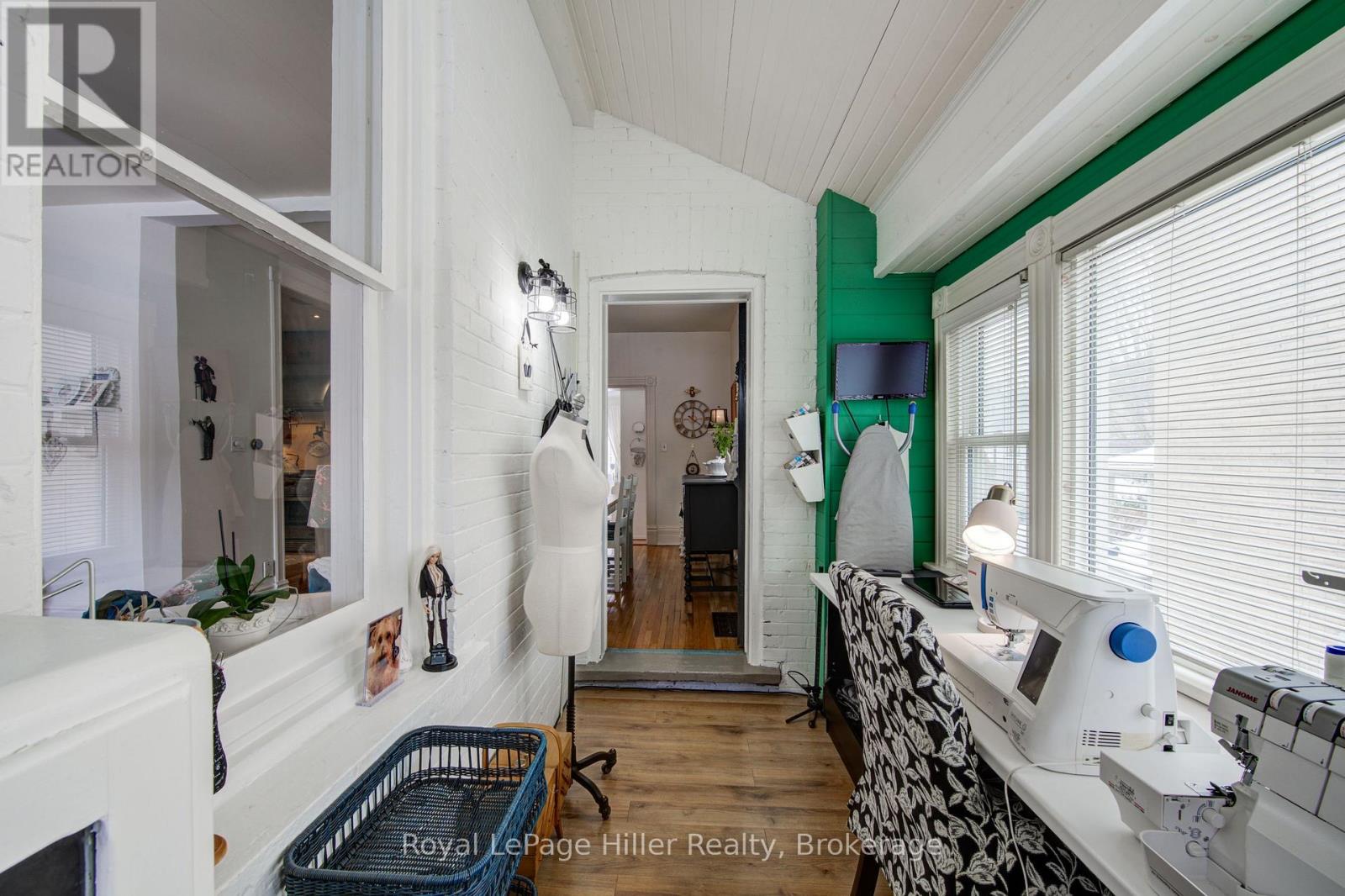 24 Avon Street, Stratford, Ontario  N5A 5N4 - Photo 22 - X12899600