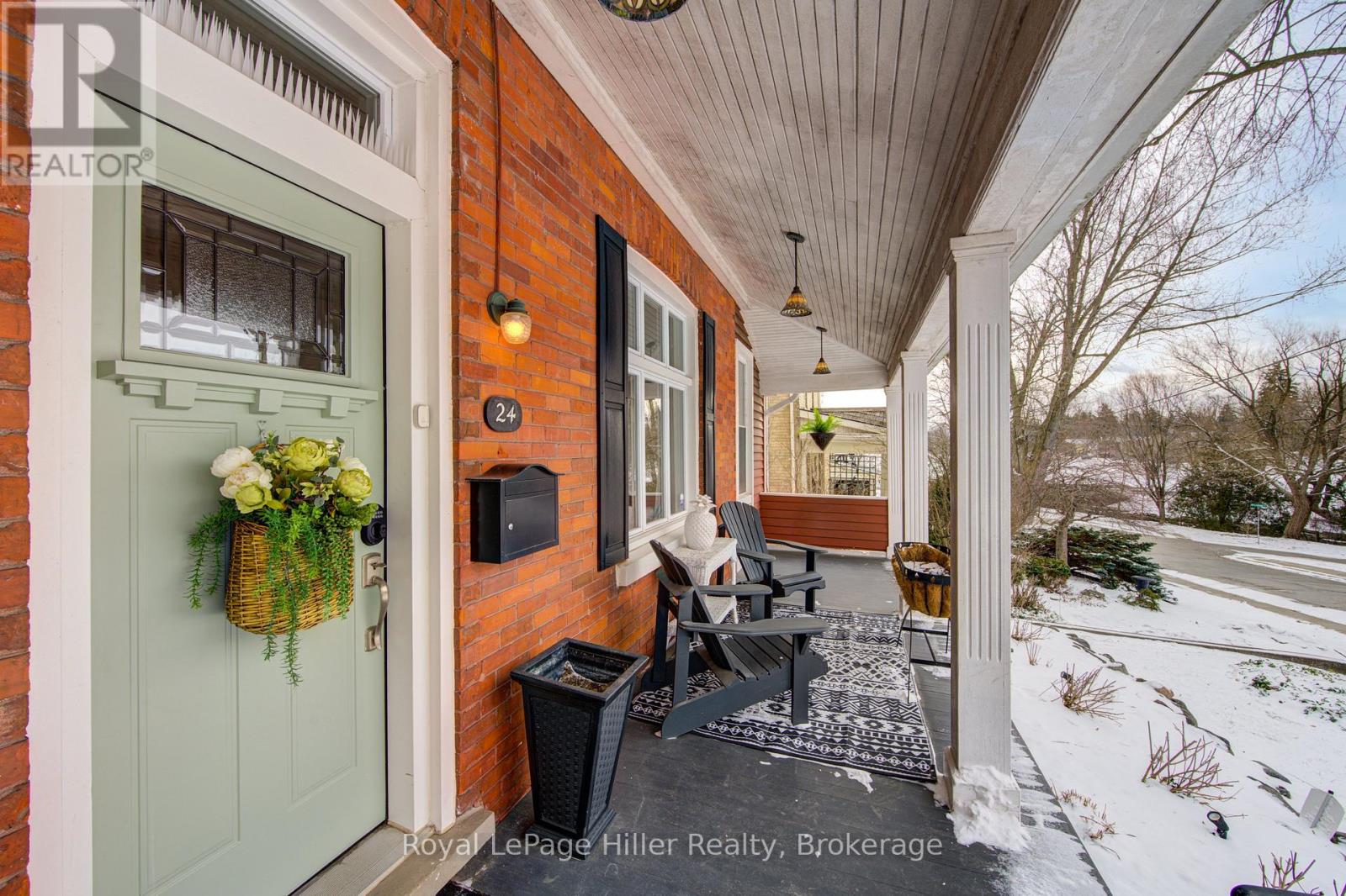 24 Avon Street, Stratford, Ontario  N5A 5N4 - Photo 2 - X12899600