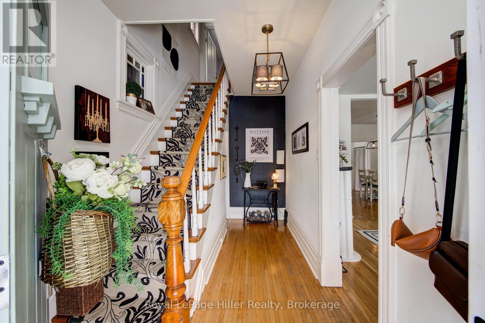 24 Avon Street, Stratford, Ontario  N5A 5N4 - Photo 3 - X12899600