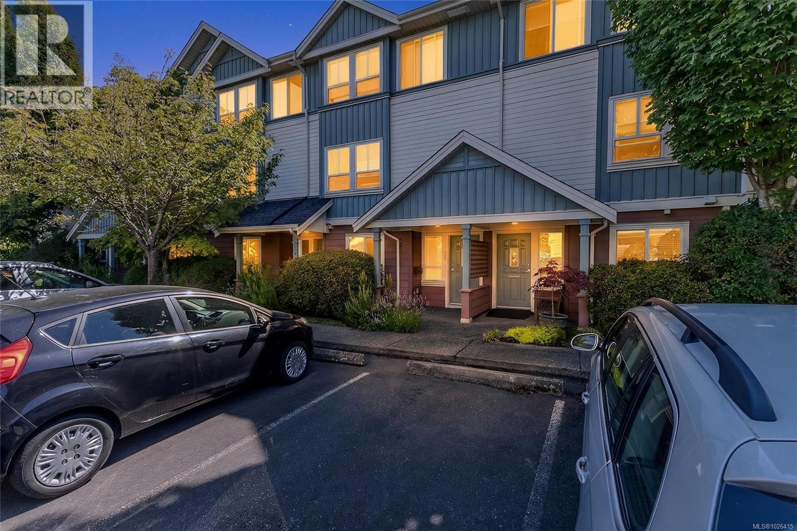 20 1019 North Park St, Victoria, British Columbia