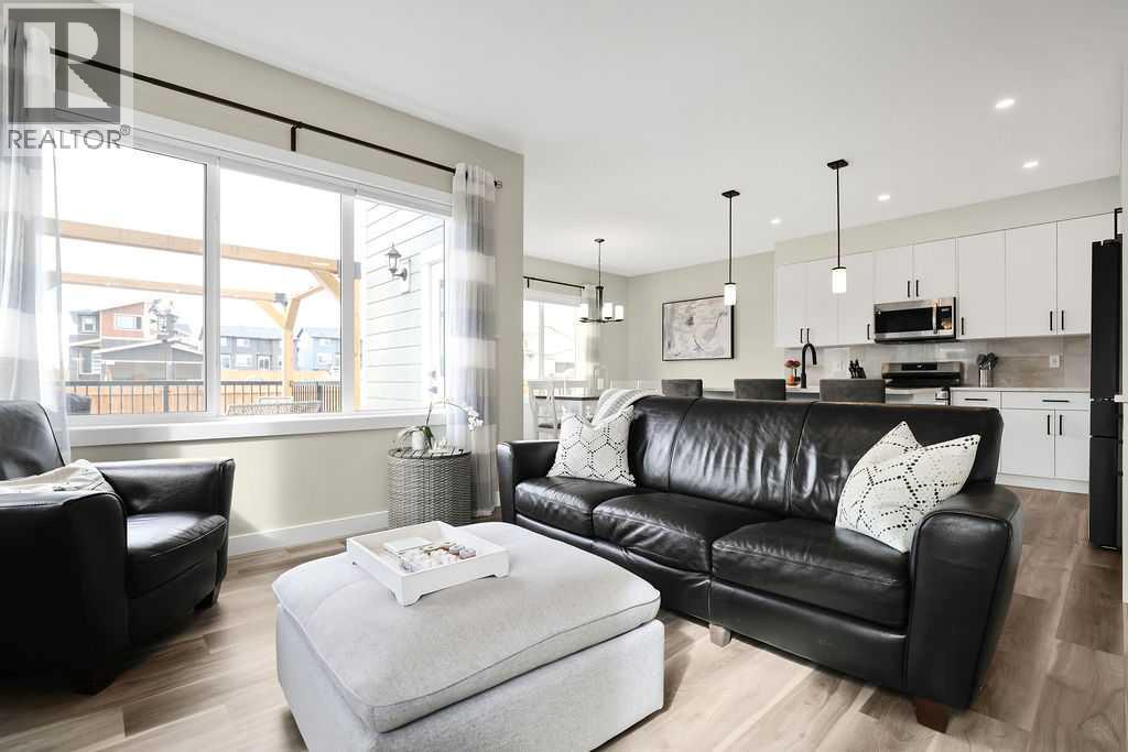 1073 Waterford Drive, Chestermere, Alberta  T1X 2P7 - Photo 7 - A2291260