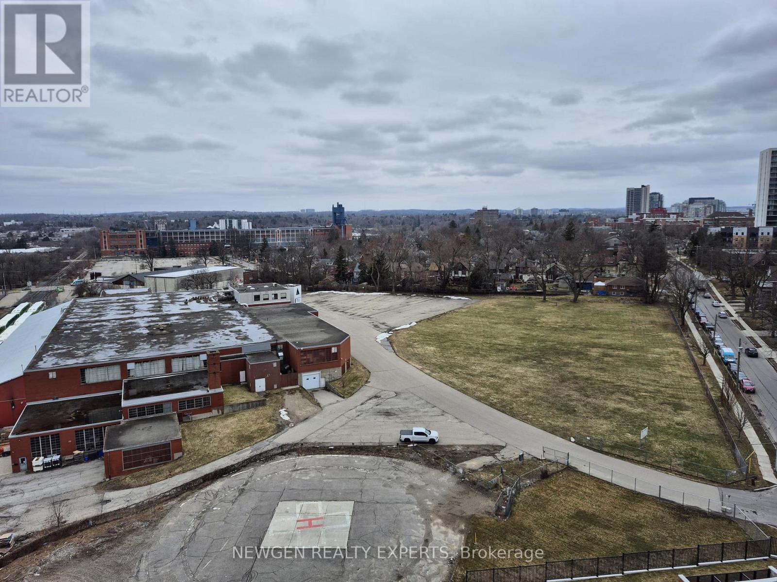 1104 - 25 Wellington Street, Kitchener, Ontario  N2G 0G5 - Photo 17 - X12900540