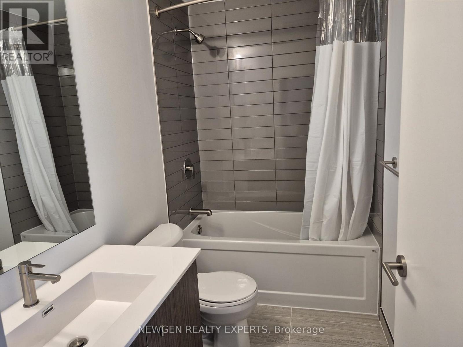 1104 - 25 Wellington Street, Kitchener, Ontario  N2G 0G5 - Photo 15 - X12900540