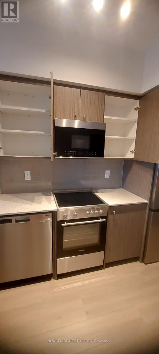 1104 - 25 Wellington Street, Kitchener, Ontario  N2G 0G5 - Photo 8 - X12900540