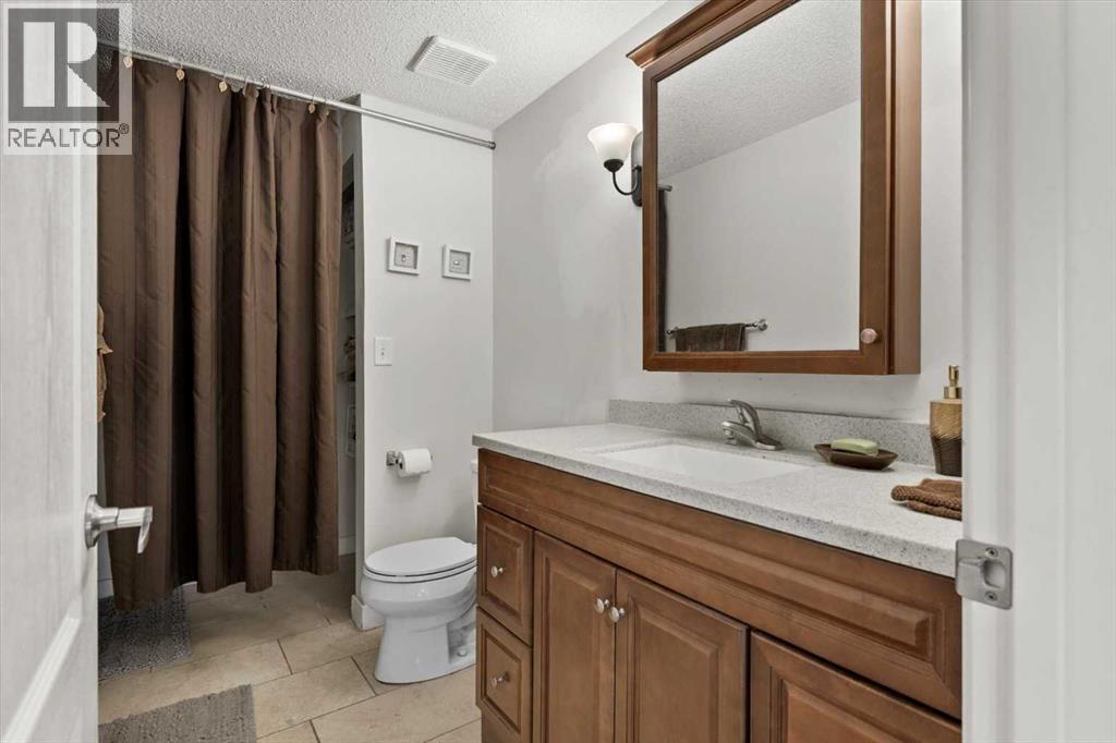 159 Rosewood Drive SW, Rural Rocky View County, Alberta  T3Z 3K7 - Photo 36 - A2287971