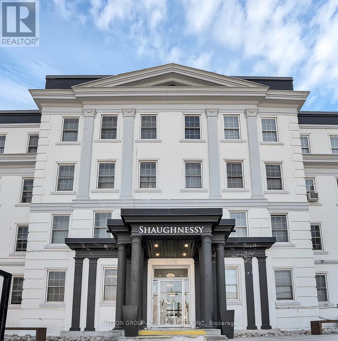 202 - 701 EGLINTON AVENUE W, Toronto, Ontario