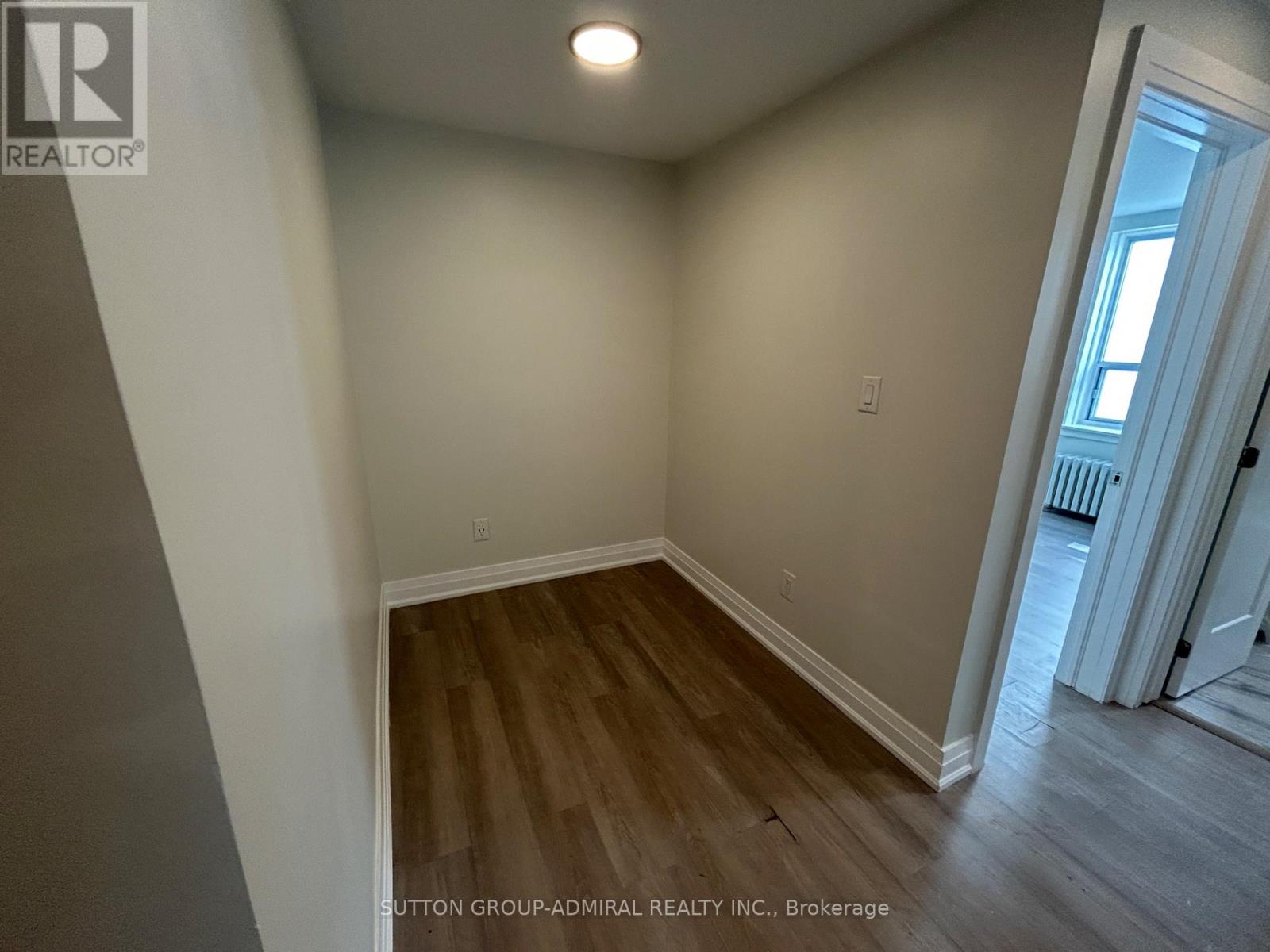 107 - 701 Eglinton Avenue W, Toronto, Ontario  M5N 1C6 - Photo 3 - C12906944