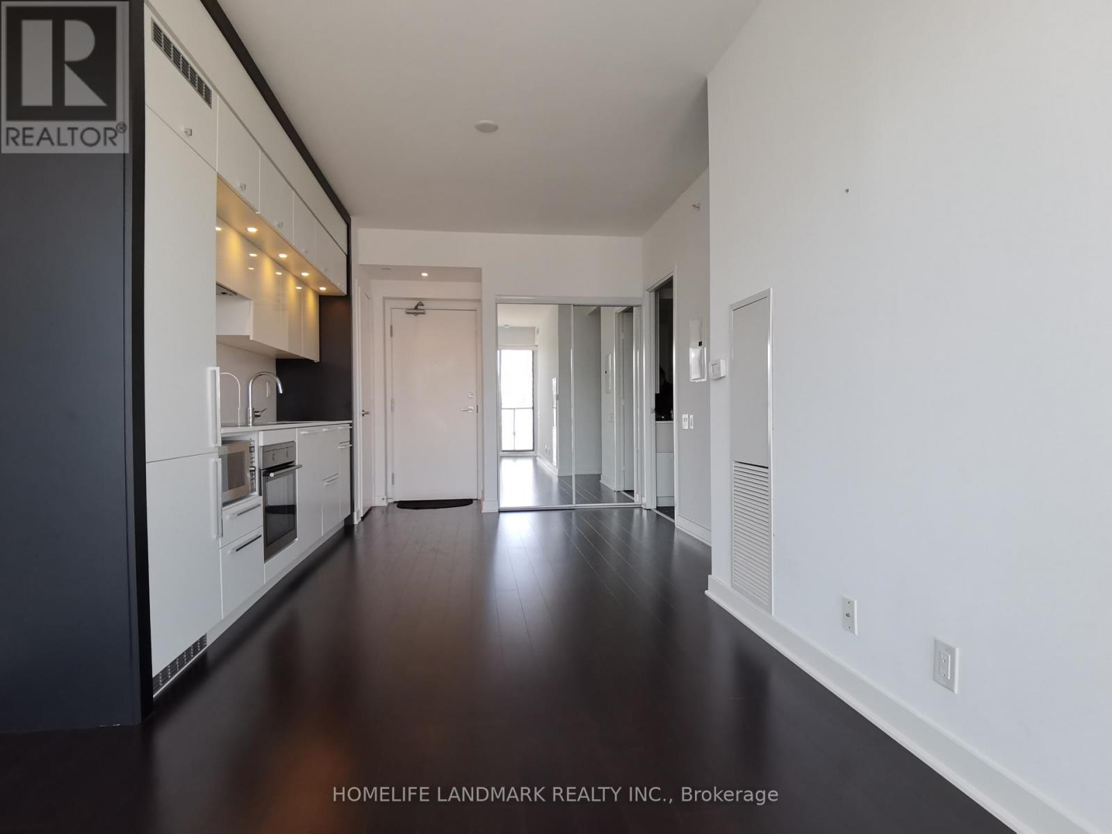 3502 - 15 Grenville Street, Toronto, Ontario  M4Y 1A1 - Photo 5 - C12906946