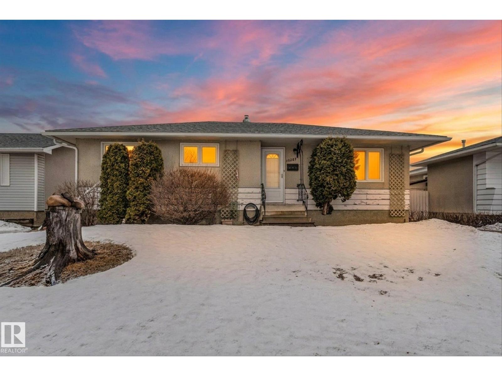 14207 74 ST NW NW, edmonton, Alberta