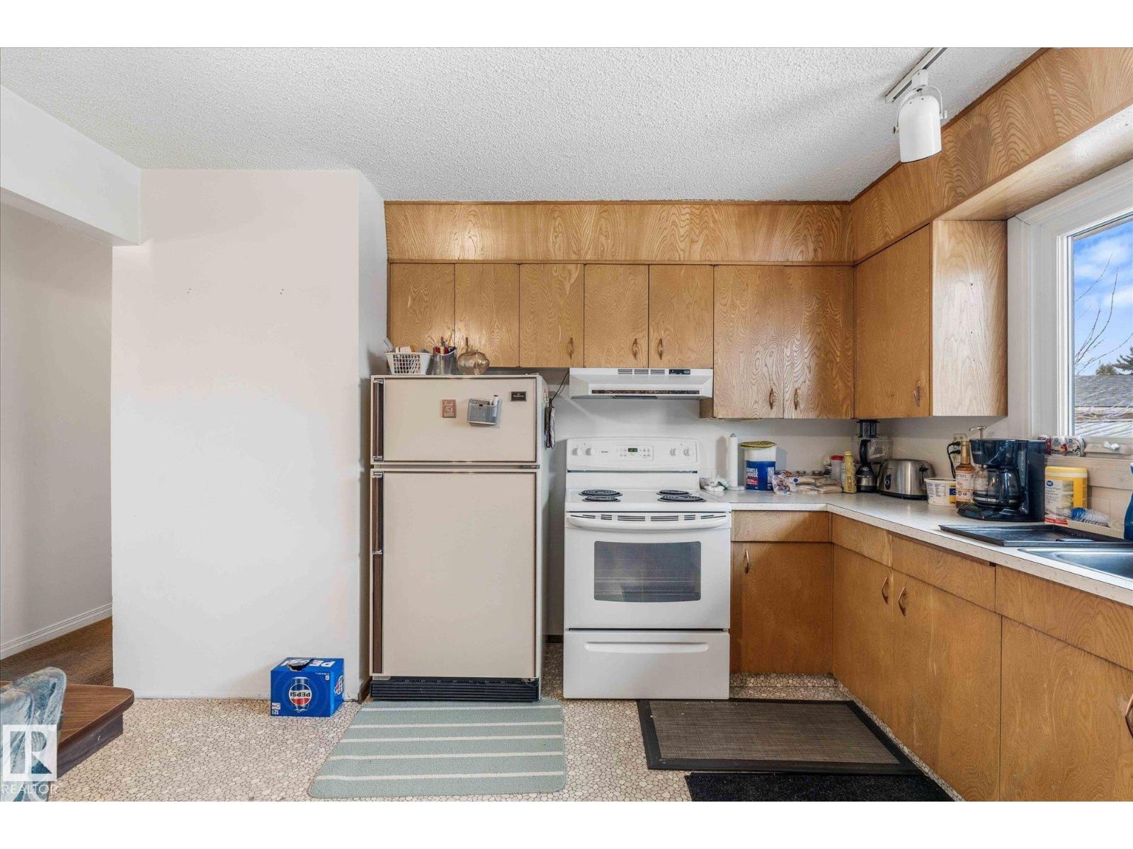 14207 74 St Nw Nw, Edmonton, Alberta  T5C 0Y1 - Photo 10 - E4478593