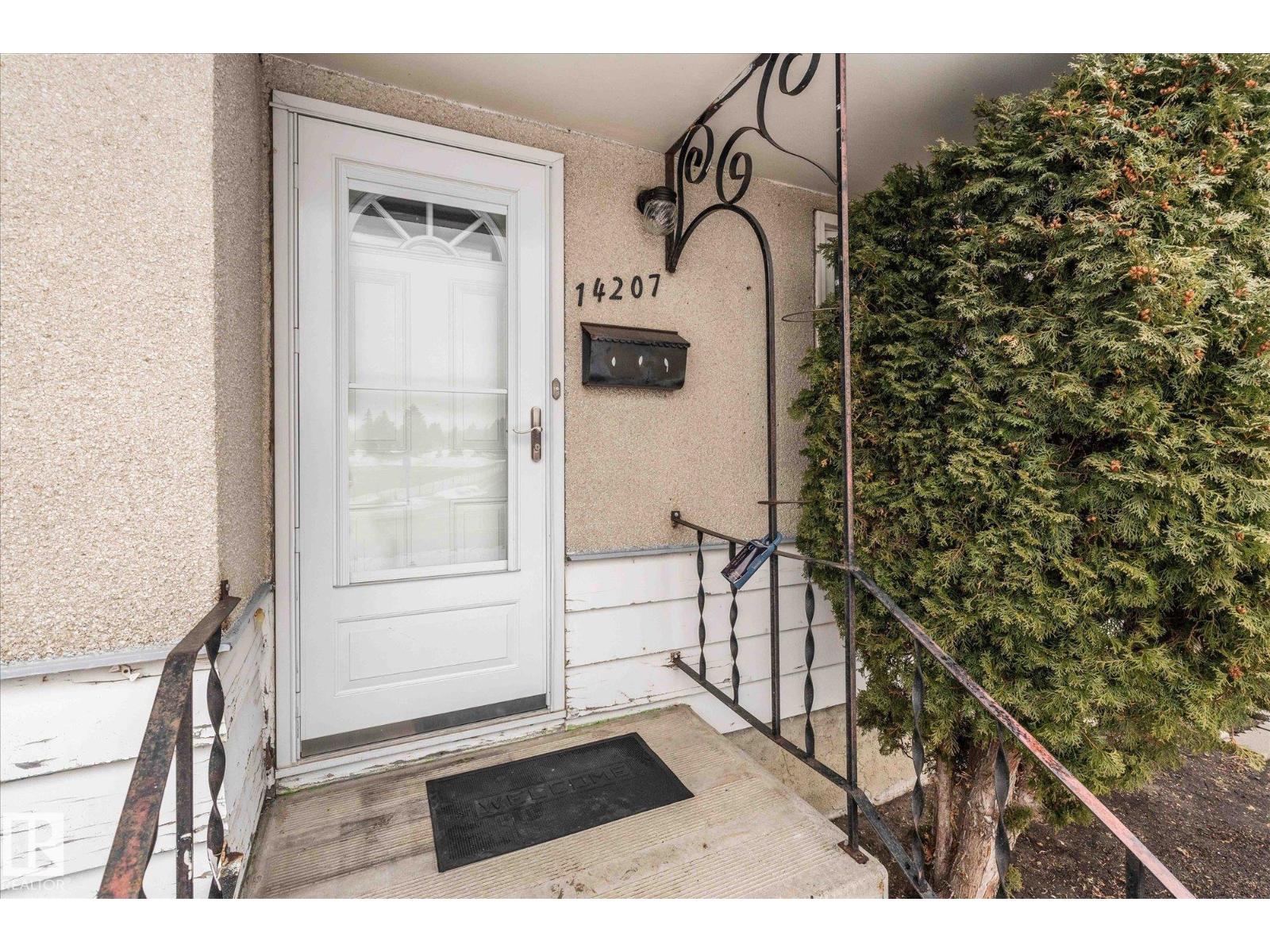 14207 74 St Nw Nw, Edmonton, Alberta  T5C 0Y1 - Photo 3 - E4478593