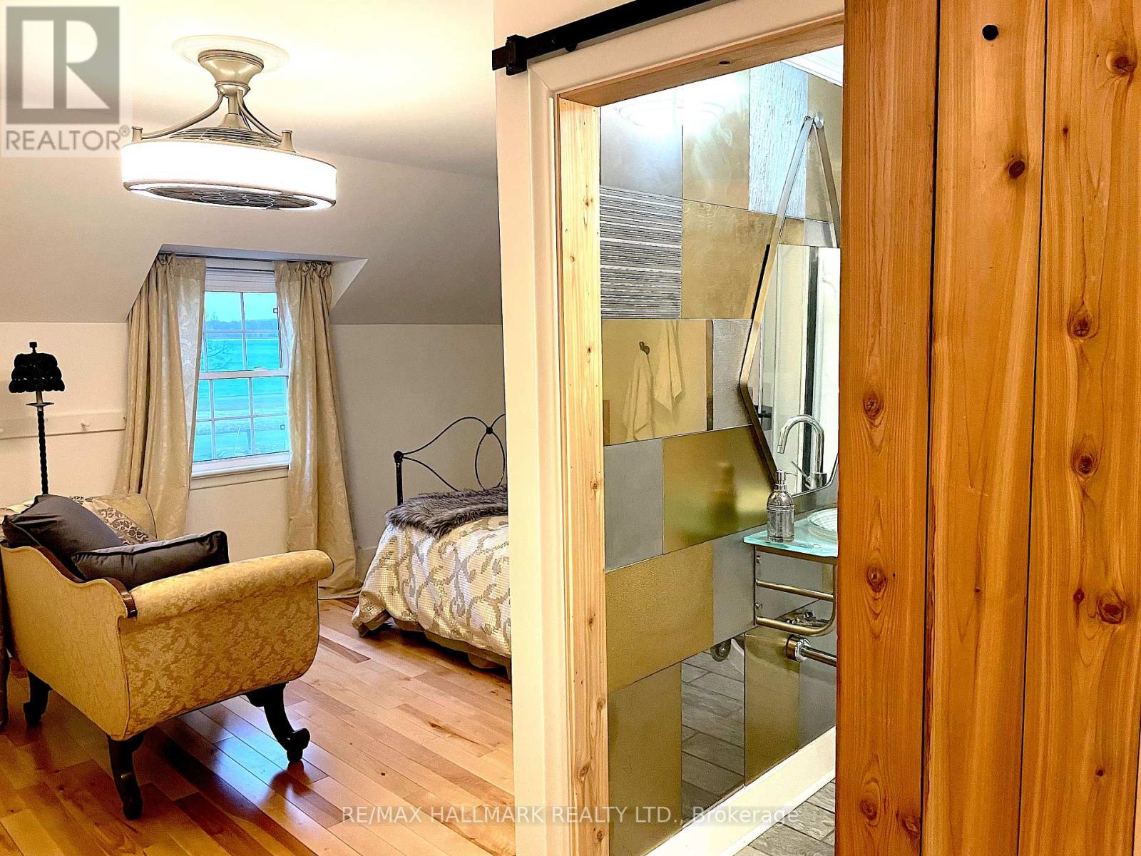 1927 Niagara Parkway, Fort Erie, Ontario  L2A 5M4 - Photo 13 - X12902632