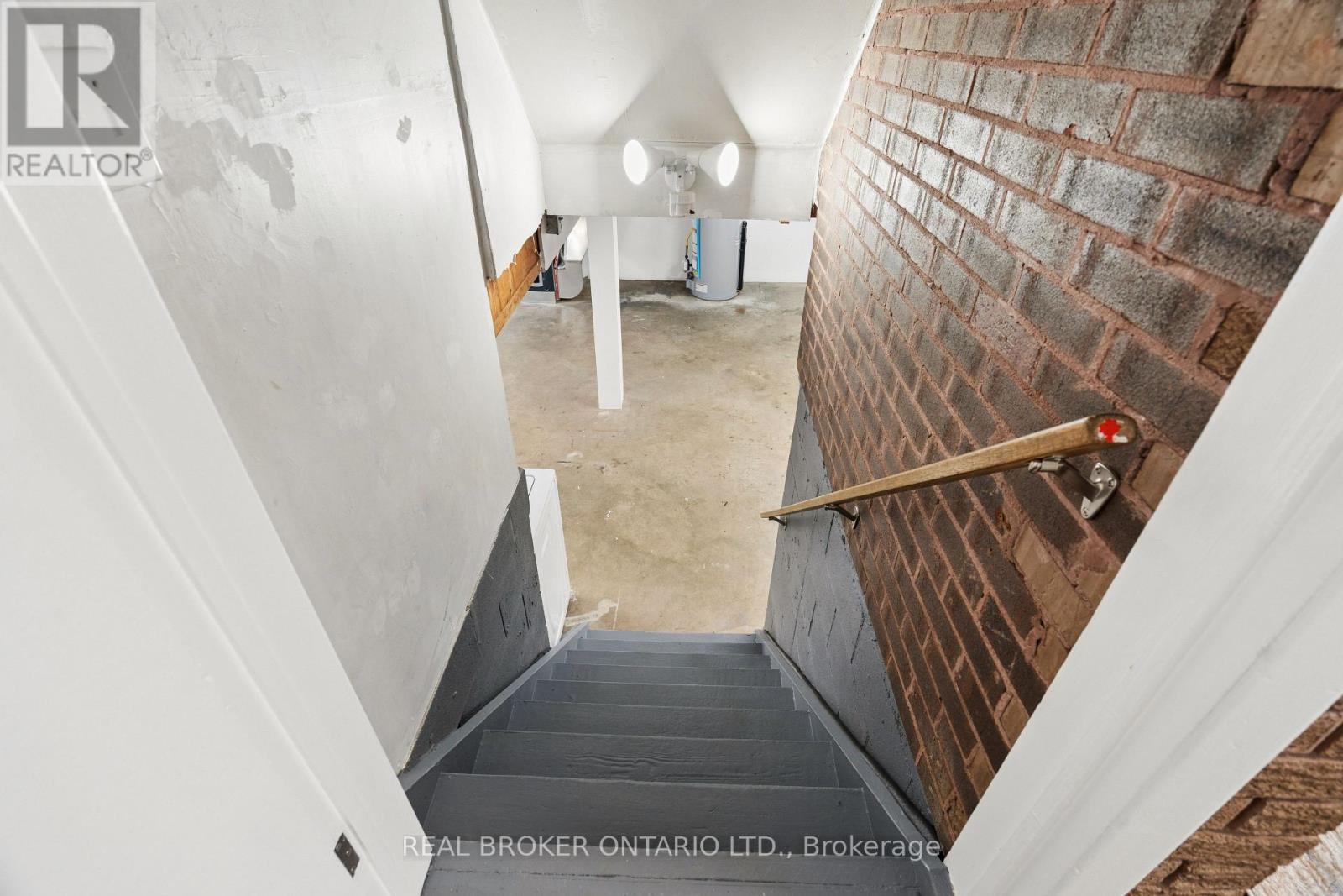 18 Memorial Street, Guelph/eramosa, Ontario  N0B 1P0 - Photo 35 - X12905534