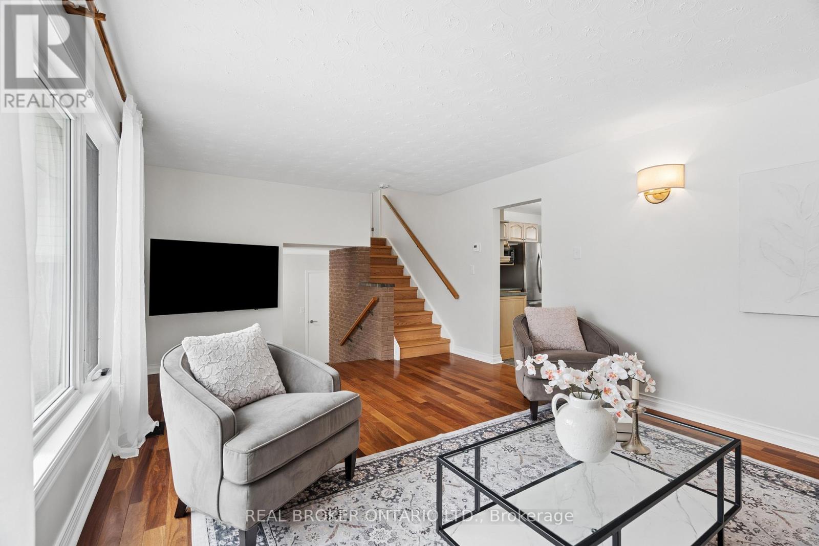 18 Memorial Street, Guelph/eramosa, Ontario  N0B 1P0 - Photo 9 - X12905534