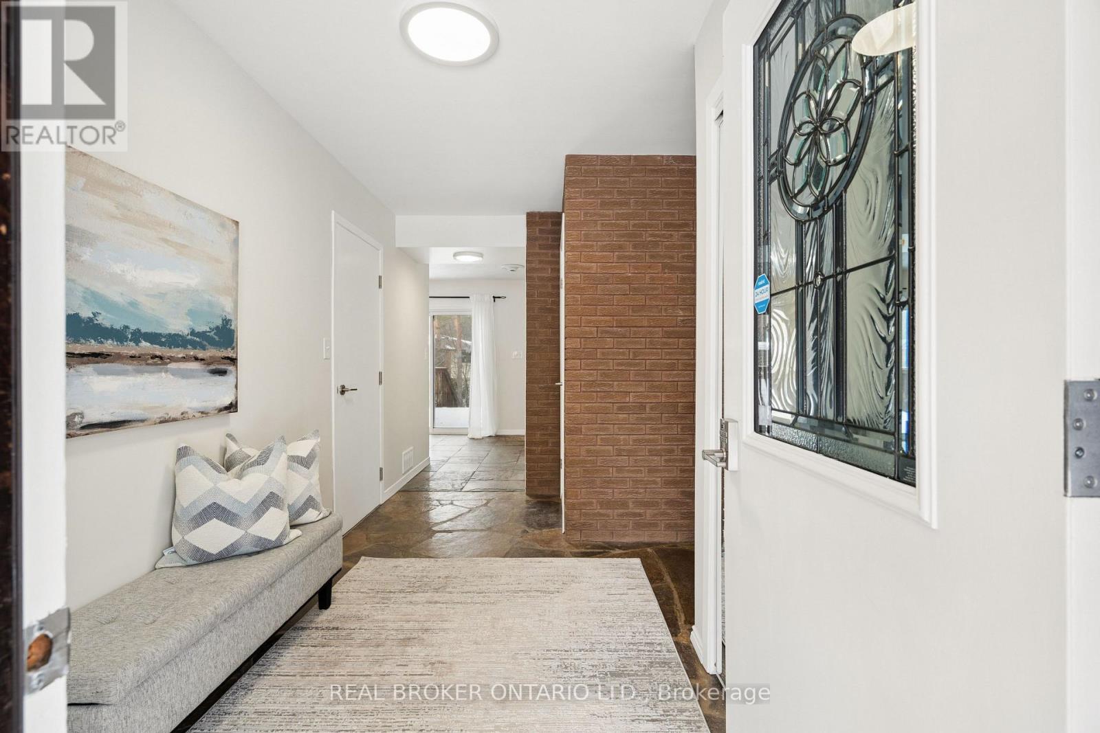 18 Memorial Street, Guelph/eramosa, Ontario  N0B 1P0 - Photo 6 - X12905534