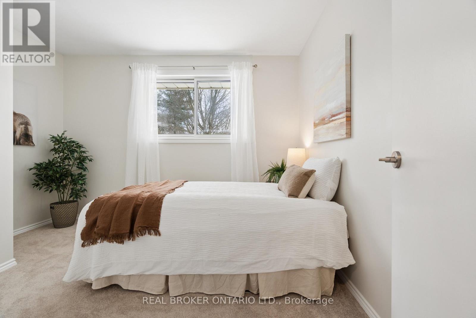 18 Memorial Street, Guelph/eramosa, Ontario  N0B 1P0 - Photo 23 - X12905534