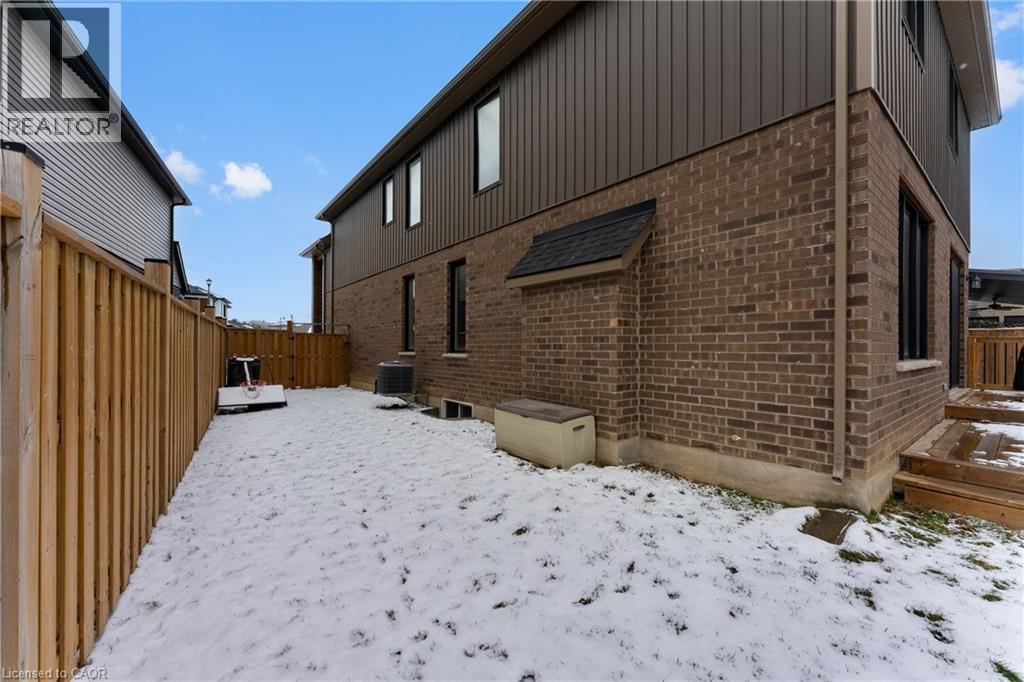153 Susan Drive, Fonthill, Ontario  L3E 0B2 - Photo 45 - 40813692