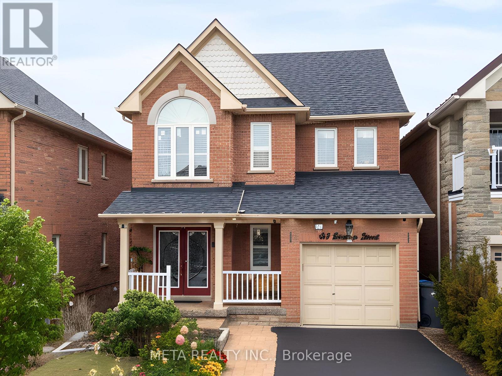 30 KRAKOW STREET, Brampton, Ontario