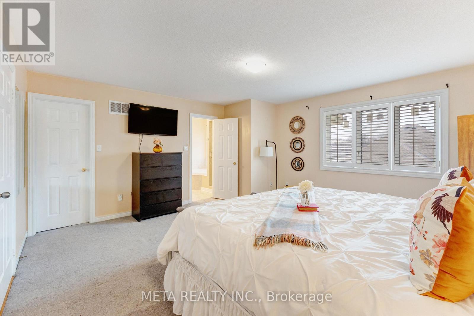 30 Krakow Street, Brampton, Ontario  L6Y 0K7 - Photo 16 - W12906932