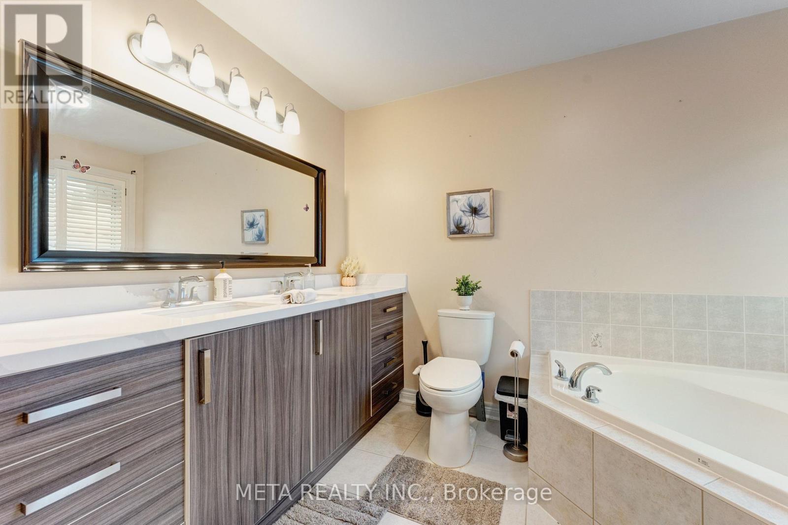 30 Krakow Street, Brampton, Ontario  L6Y 0K7 - Photo 17 - W12906932