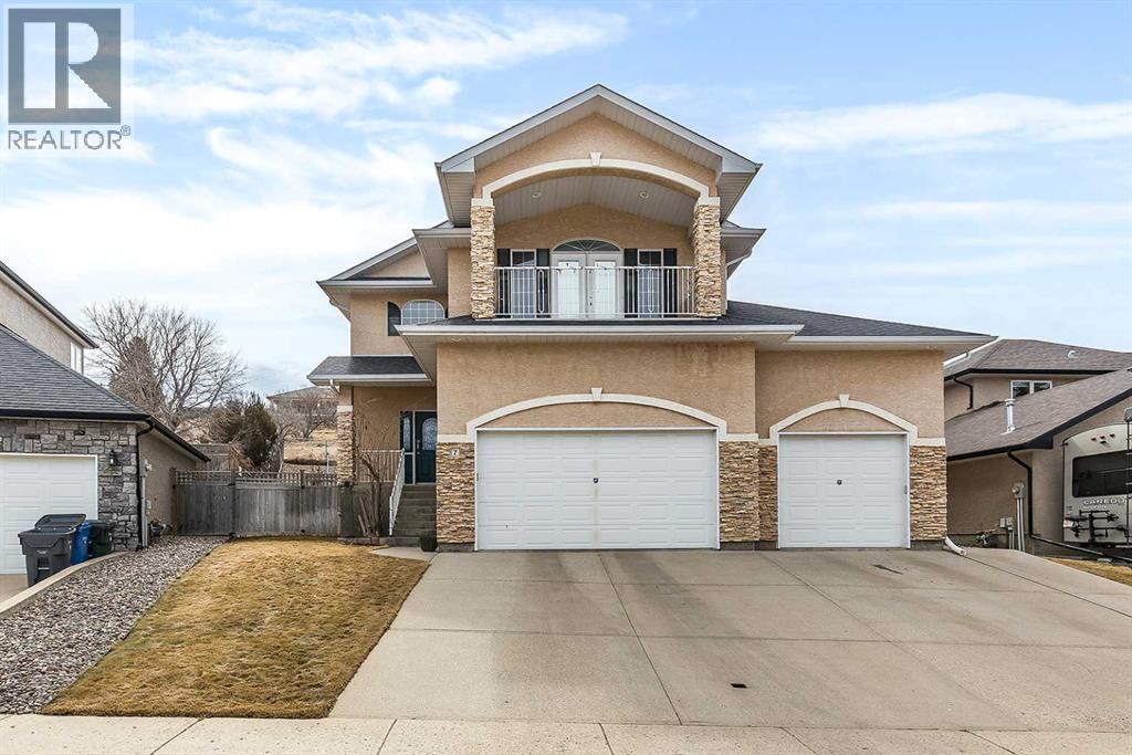 7 Chinook Place Sw, Medicine Hat, Alberta  T1A 8S1 - Photo 2 - A2295407