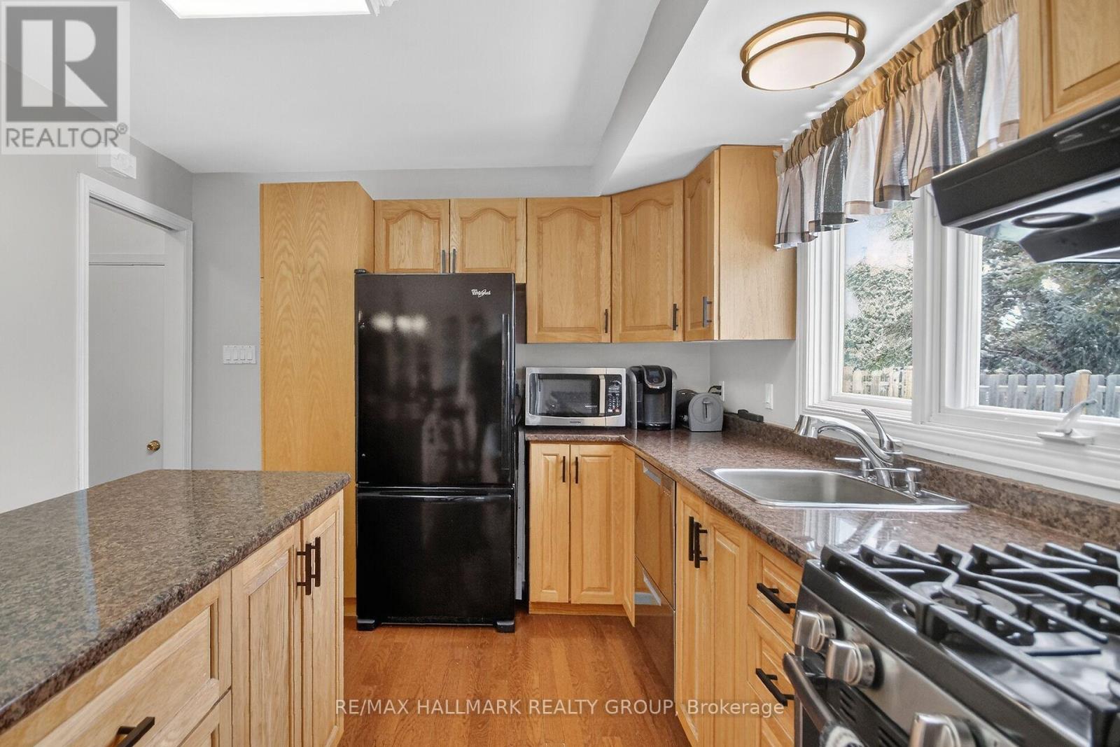 80 Maitland Street, Ottawa, Ontario  K0A 2Z0 - Photo 13 - X12906956