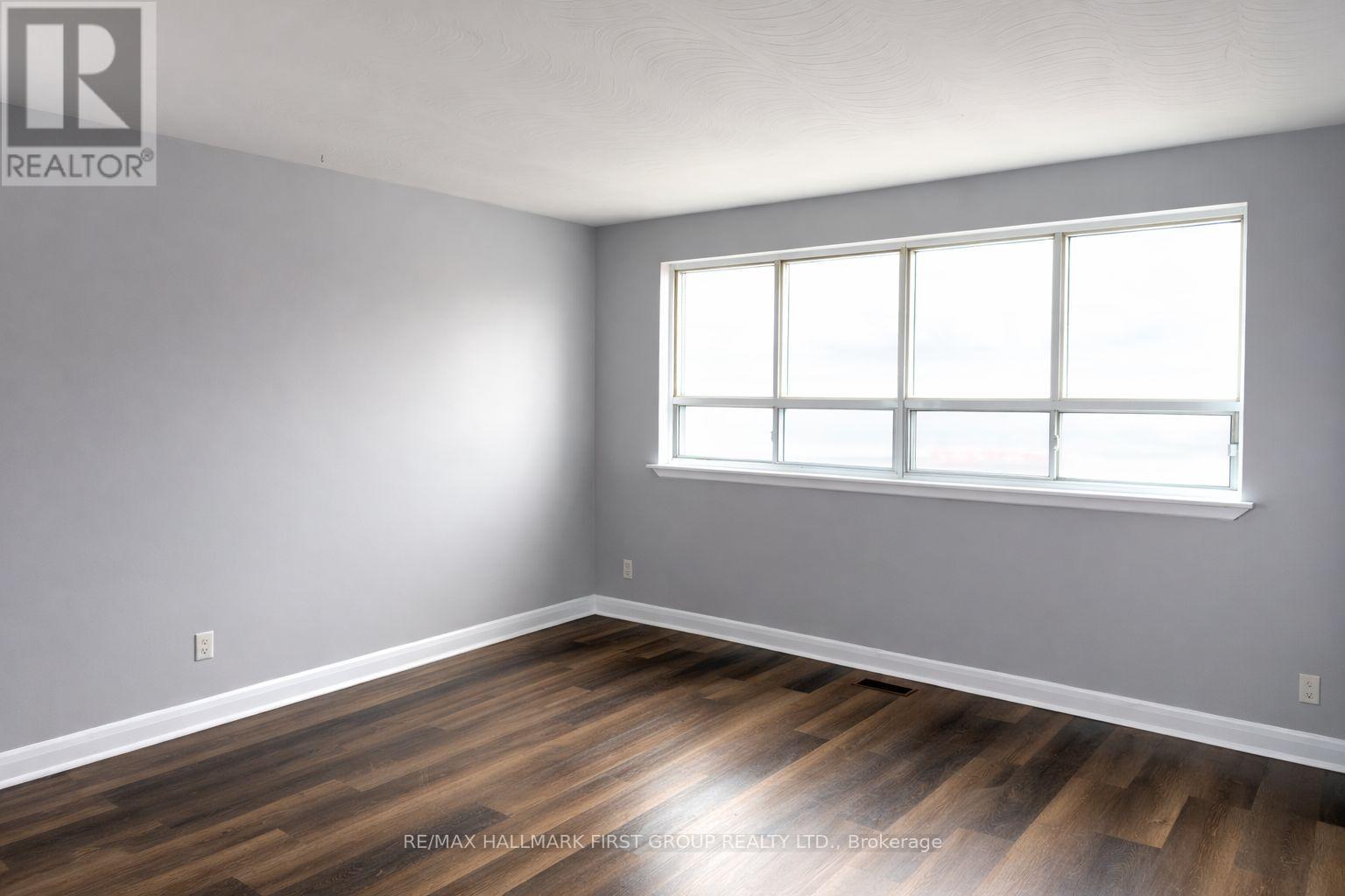 3 - 43 Wentworth Street W, Oshawa, Ontario L1H 3V4 - Photo 4 - E12906950