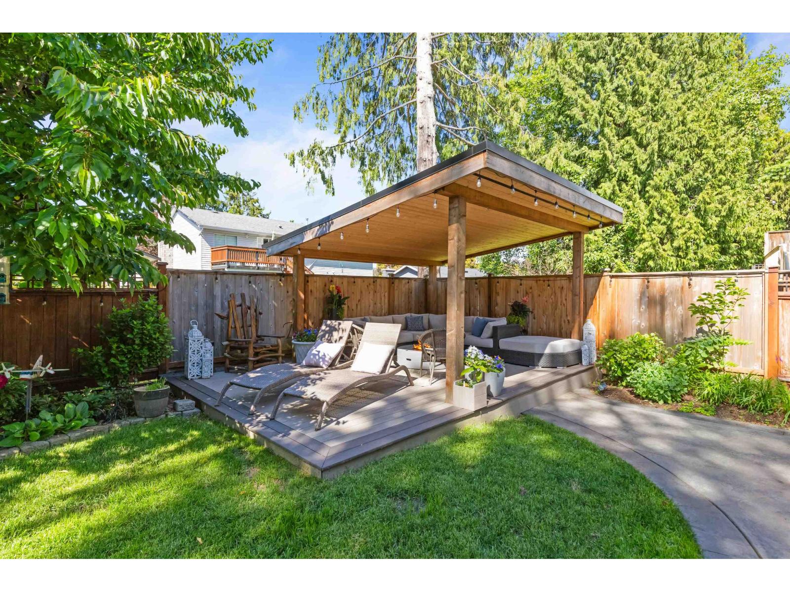 1964 158a Street, Surrey, British Columbia  V4A 8G9 - Photo 20 - R3100687