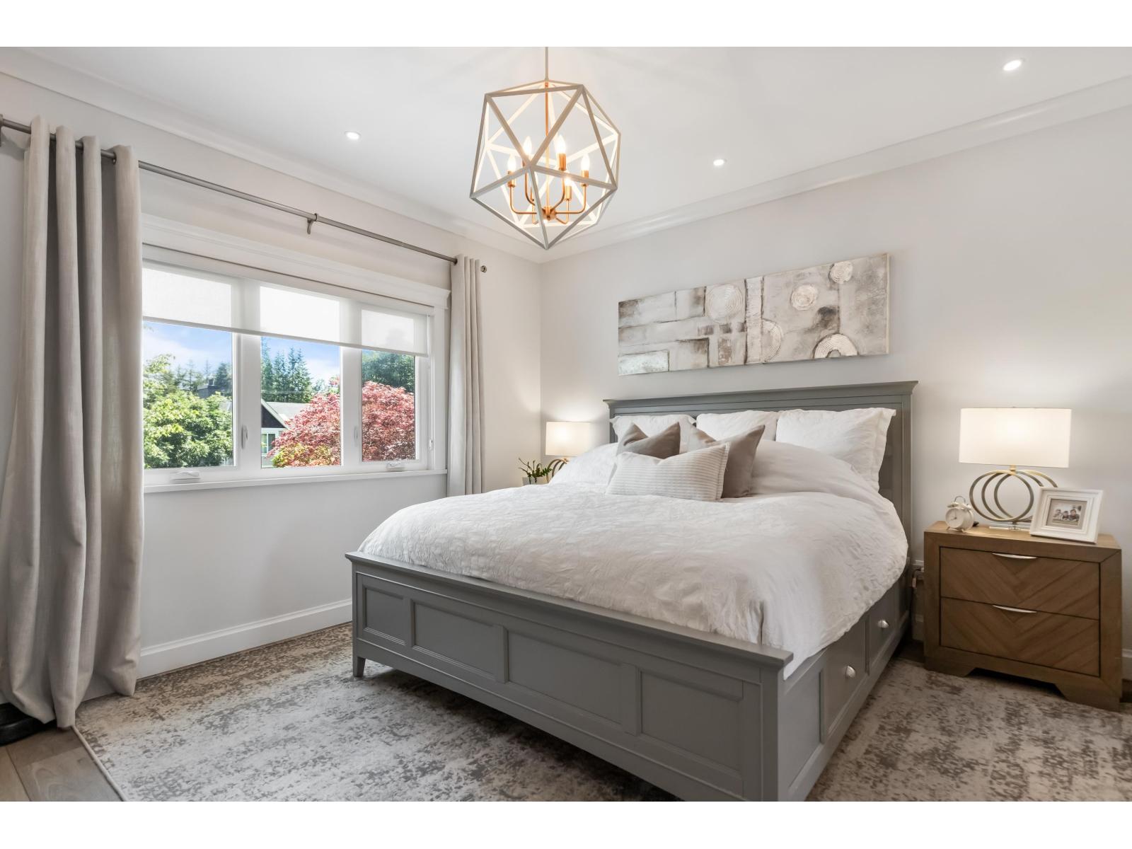 1964 158a Street, Surrey, British Columbia  V4A 8G9 - Photo 11 - R3100687