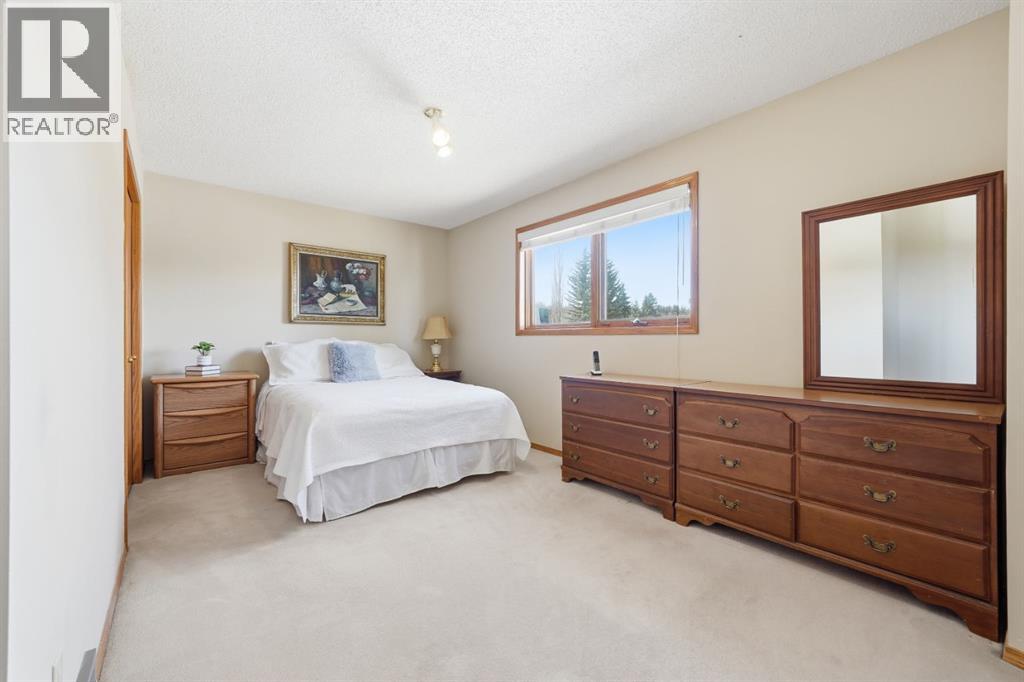 119 Pumpmeadow Place SW, Calgary, Alberta  T2V 5C9 - Photo 31 - A2293564