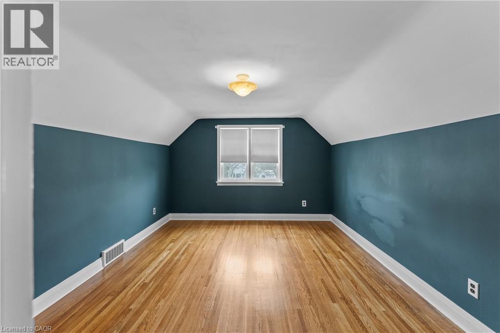 3935 St Peter Avenue, Niagara Falls, Ontario  L2J 2N9 - Photo 22 - 40813693