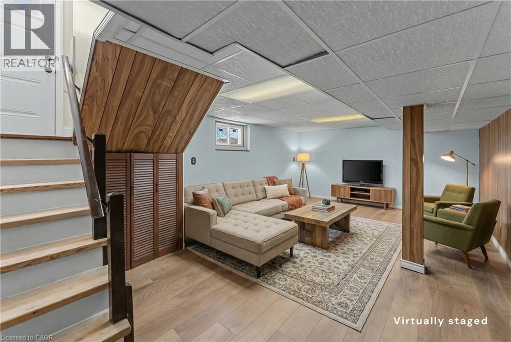 3935 St Peter Avenue, Niagara Falls, Ontario  L2J 2N9 - Photo 26 - 40813693