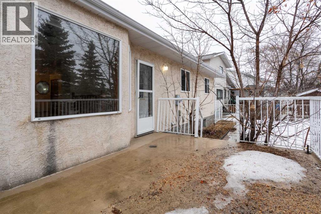 6616 53 Avenue, Camrose, Alberta  T4V 4M1 - Photo 29 - A2293780