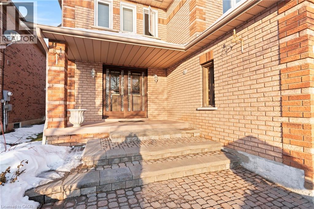 49 Lockwood Road, Brampton, Ontario  L6Y 4T7 - Photo 3 - 40805570
