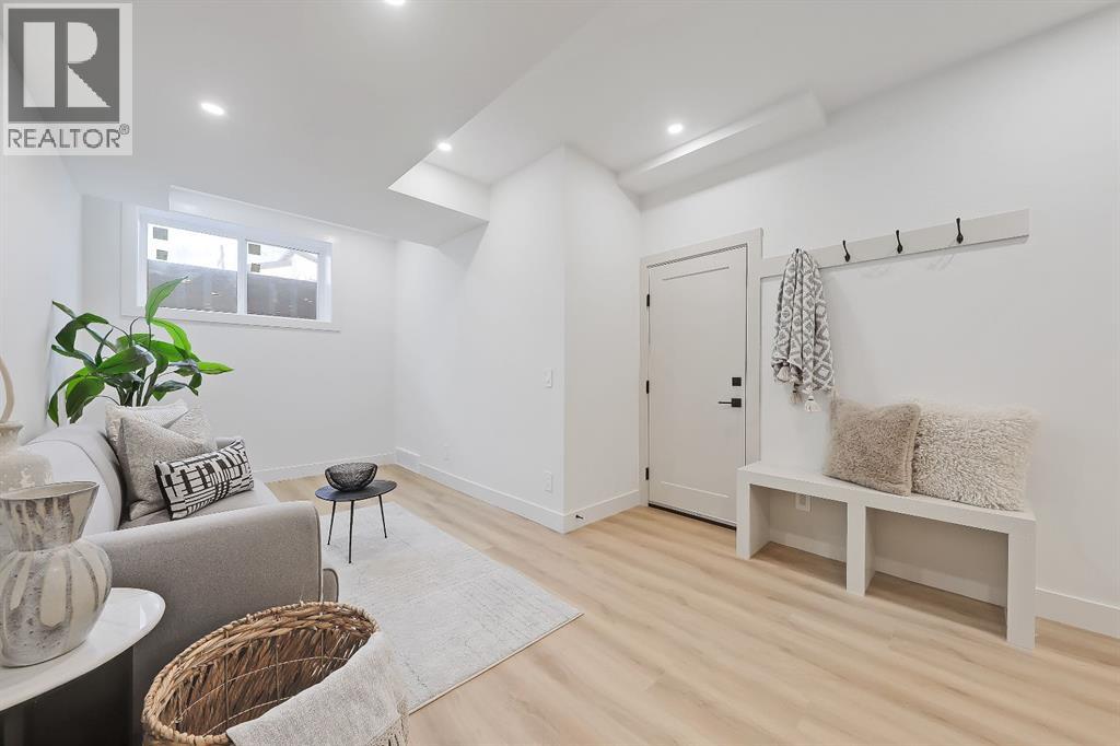 417 22 Avenue NW, Calgary, Alberta  T2M 1N4 - Photo 32 - A2286632