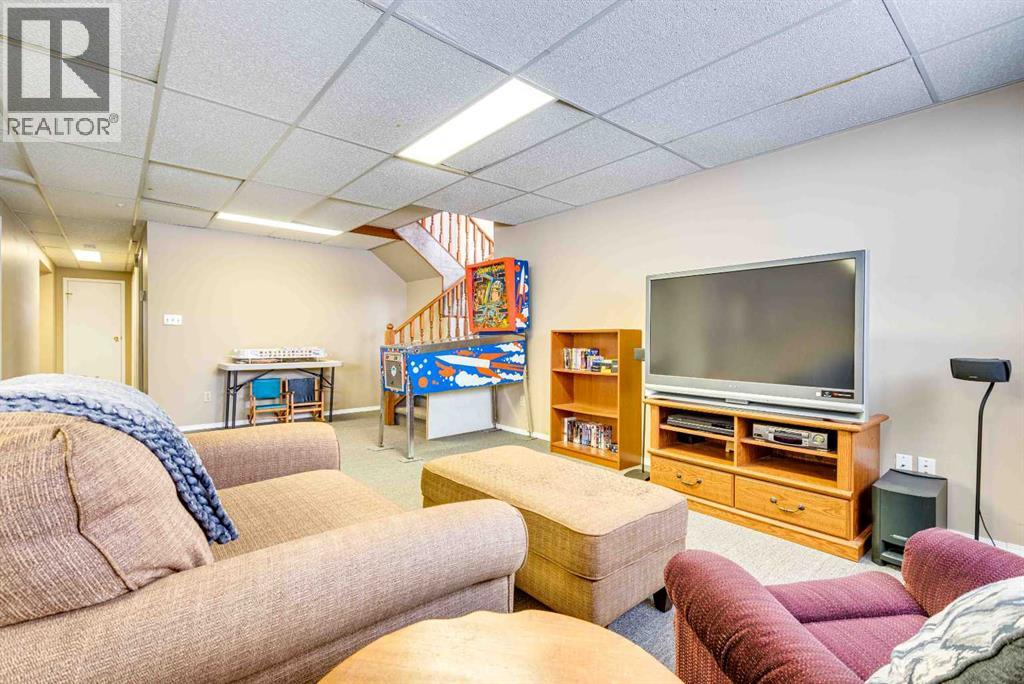 824 6 Avenue NE, Three Hills, Alberta  T0M 2A0 - Photo 26 - A2293512